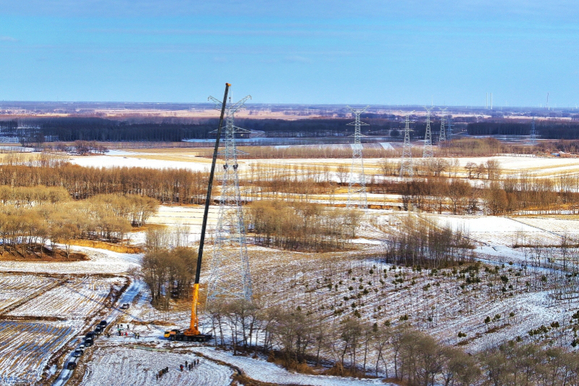 国家电网：加快电网建设 赋能绿色发展-16.jpg