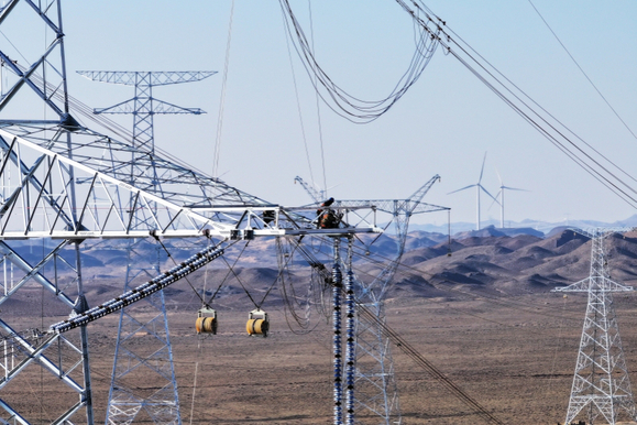 国家电网：加快电网建设 赋能绿色发展-21.jpg