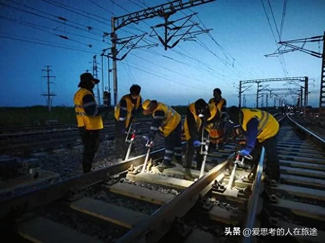 铁路工长到底是啥岗位？别再乱称呼，真实身份一次说透-1.jpg
